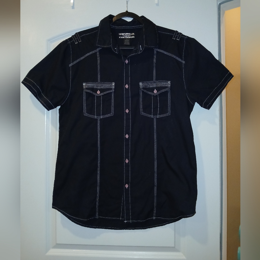 Black Casual Button Down Shirt with Short Sleeves and Contrast Stitching